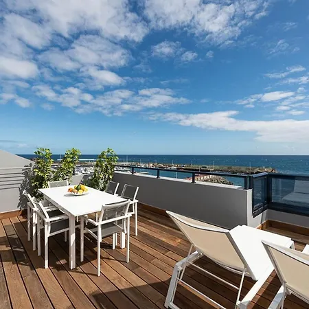 Pier 31 Apartment *