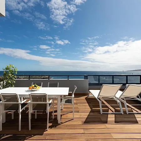 Pier 31 Apartment *